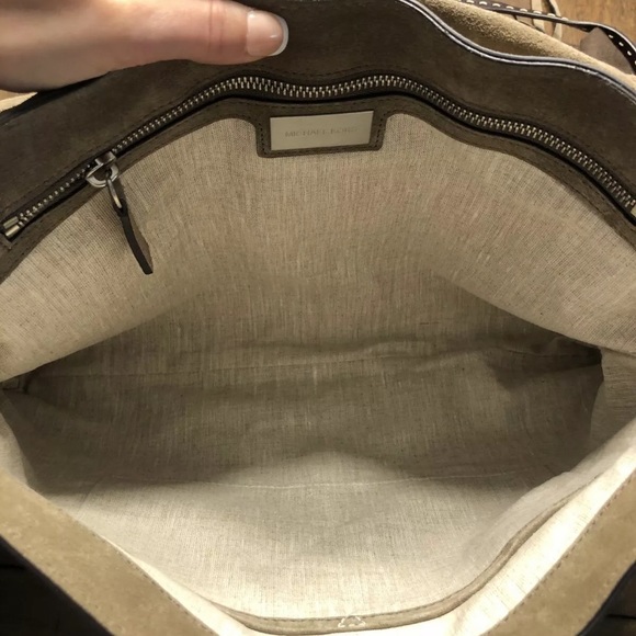 Michael Kora Joni Fringe Clutch - Picture 5 of 7